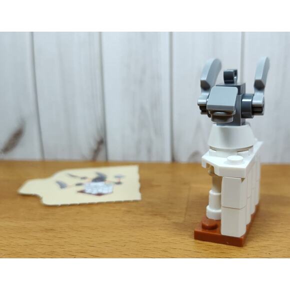 LEGO Harry Potter 2022 Advent Calendar Day 22 Gringotts Wizarding Bank - Picture 3 of 4